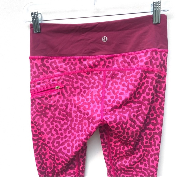 Lululemon  Top Speed Crop Ace Spot Magenta 4 pants - Picture 6 of 6